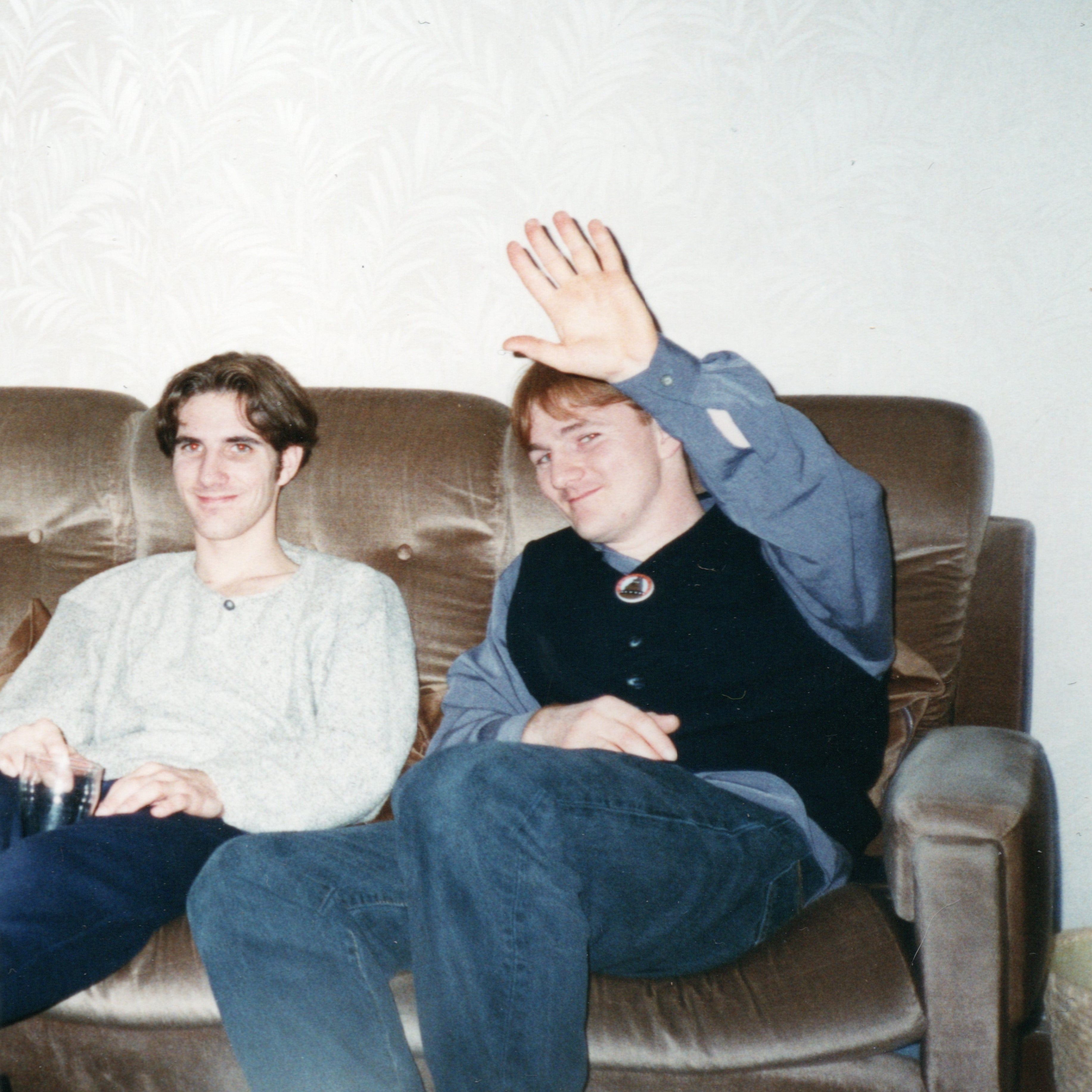 Fozbee & Cooz – Vinyl Fanatiks