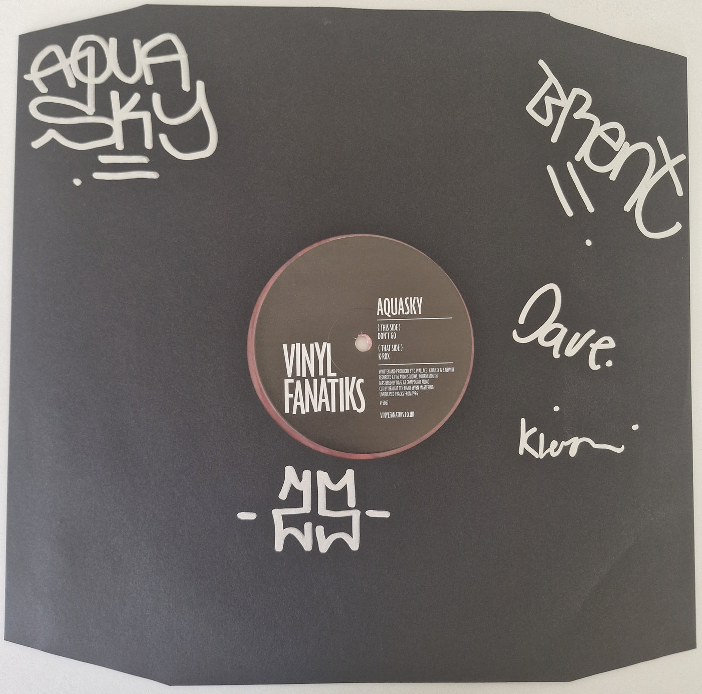 * SIGNED * Aquasky - Don't Go/K-Rox - VFS057