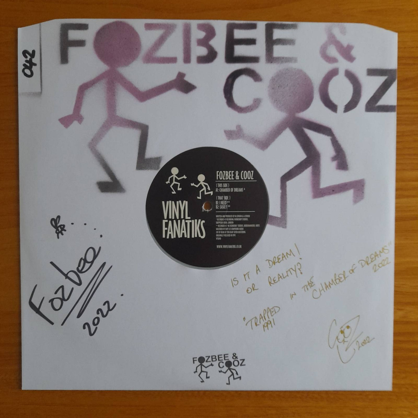 Bespoke Inner Sleeve - Fozbee & Cooz - Chamber Of Dreams EP - VFS040